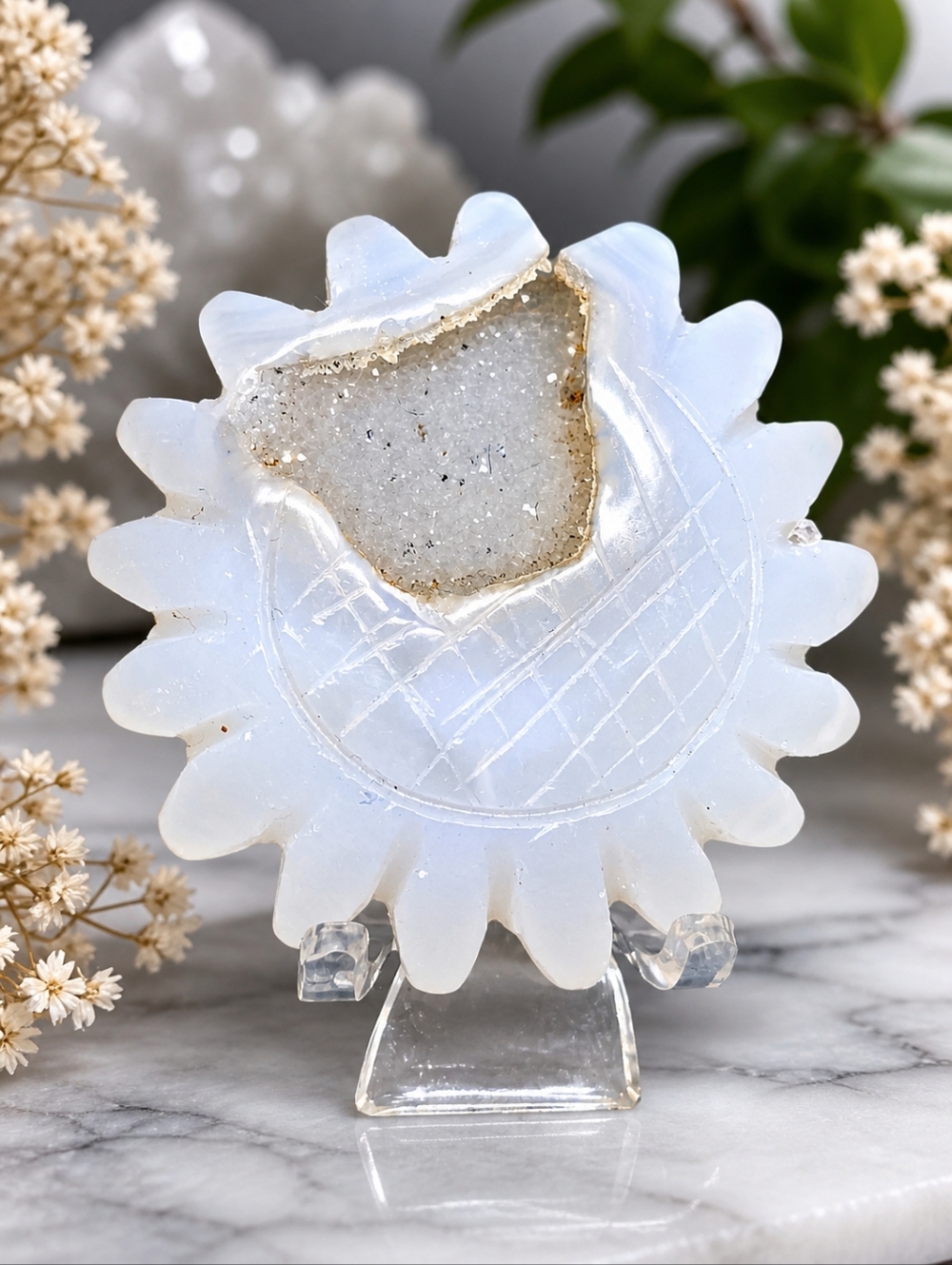 Agate Druzy Sunflower Carving | Crystal Sunflower | Druzy Center | Boho Decor